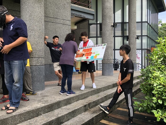 圖片說明