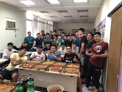 107學年度第2學期本系辦理應屆畢生體育活動感恩餐會圖片